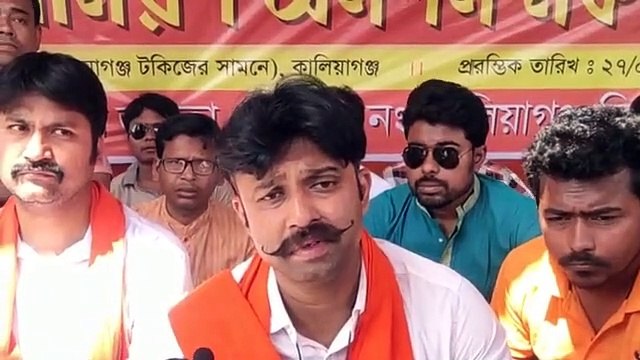 BJP workers started a hunger strike in Kaliaganj demanding change the candidate spb