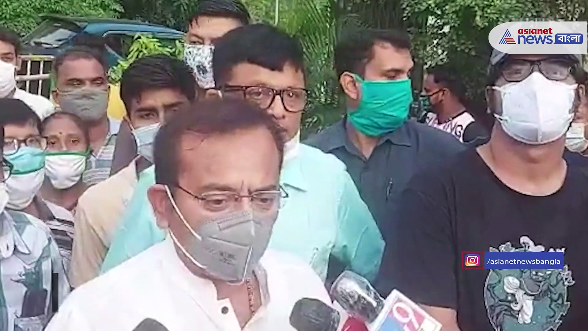 টলিউড থেকে বলিউড, বিনোদনের সেরা ৫ খবর, যা এখন ভাইরাল নেট দুনিয়ায়