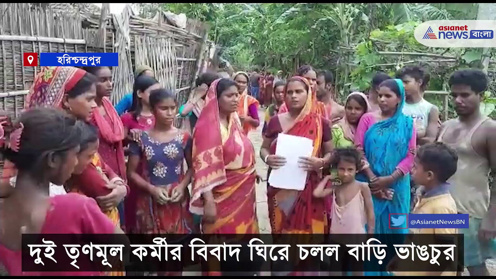 দুই তৃণমূল কর্মীর বিবাদ ঘিরে চলল বাড়ি ভাঙচুর, তিন সন্তান নিয়ে গোয়াল ঘরেই ঠাঁই হল মহিলা তৃণমূল কর্মী-র