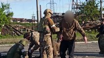 Rusia anuncia rendición de 265 combatientes de acería ucraniana de Azovstal