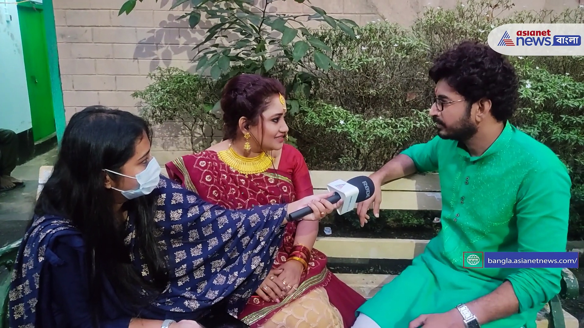 Ei path Jodi na Sesh hoy: আড্ডার ফাঁকে ডাম্ব শারাড-এর  ভুলভুলাইয়াতে মজলেন কাজল ও অলোক