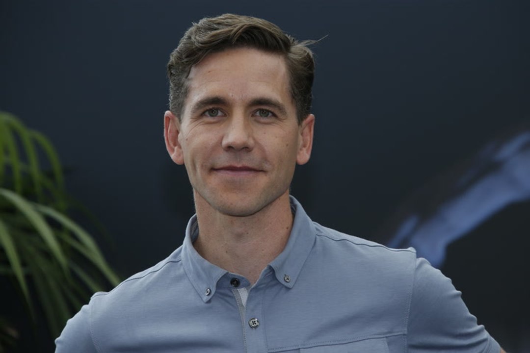 Ncis-„palmer“ und „knight“ ein paar? brian dietzen äußert sich zur show-romanze