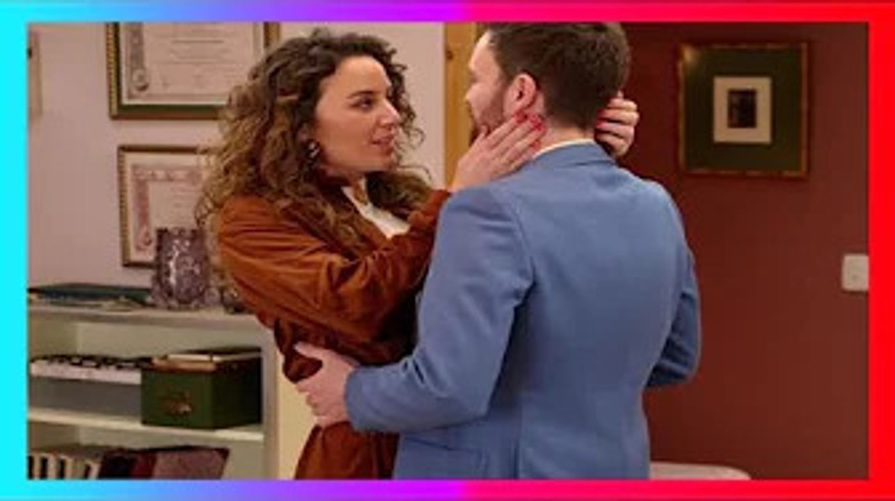 “Amar es para siempre” Avance capítulo 2370 (miércoles 18 de mayo) Uriarte traiciona a Carmen