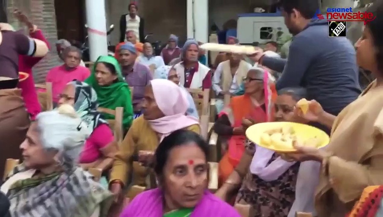 Holi in old age home