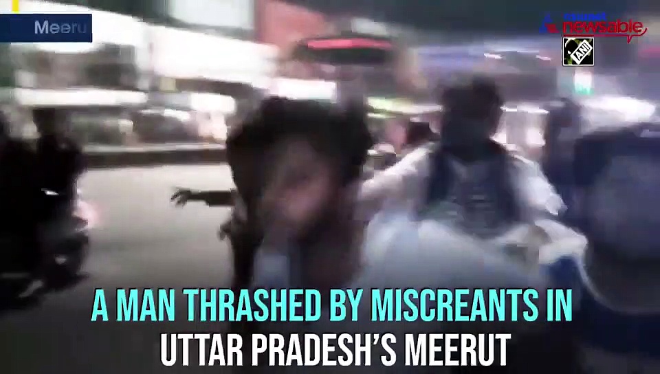 Watch: Man thrashed by miscreants inside police station