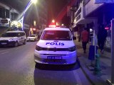 Son dakika... İl dışındaki komşusunun dairesinde kanlar görünce polis çağırdı