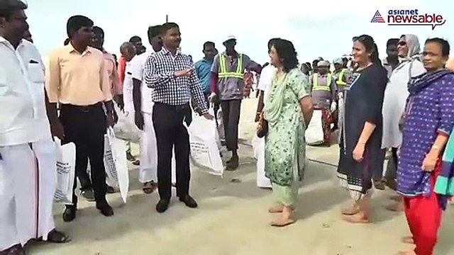 Ramanathapuram collector joins hands with the public to free town from plastic waste