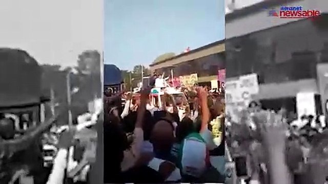 This is what happened when the fan threw a garland towards Rahul Gandhi during roadshow in Karnataka