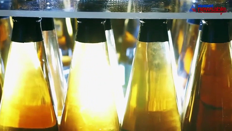 Tips and Tricks: Bidding adios to acne, steps to look slimmer and making your phone a nightlamp