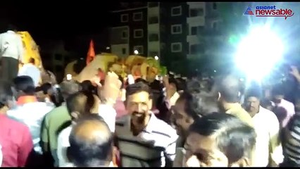 Despite hurdles, 62-foot-tall Hanuman statue finally makes way to Kacharakanahalli temple in Karnataka