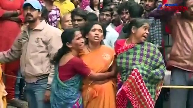 Building collapse due to to cylinder blast in Bengaluru leaves 6 dead