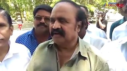 Sasikala's car waits outside Bengaluru central jail as she awaits parole