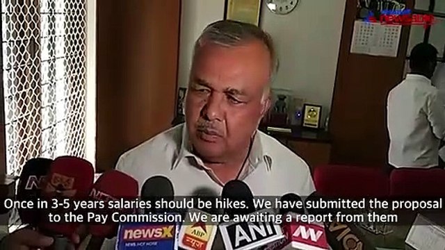 Karnataka CM Siddaramaiah's pre-poll gift to state government employees; 24-30% hike, one more day off