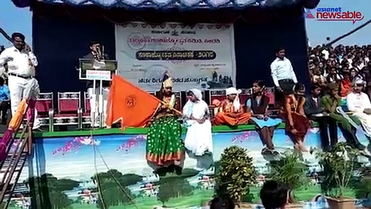 In a major goof up, a girl was seen holding the saffron flag instead of the tricolour at a Republic Day function