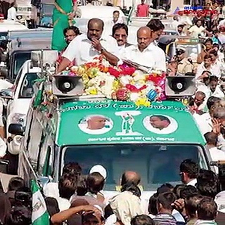 Karnataka Election 2018: Pratap Simha instructed to vote for Prajwal Revanna; JD(S) to support BJP?