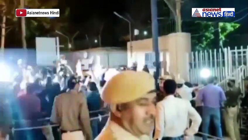 तिहाड़ के अंदर हो रही थी फांसी, बाहर लोग मना रहे थे जश्न, एपी सिंह के खिलाफ लगाए नारे