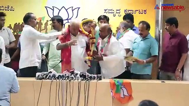 BS Yeddyurappa slams Karnataka CM Siddaramaiah, seeks President's rule