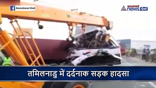 स्पीड में आ रही बस ट्रक में घुसी...तड़प तड़प कर मर गए लोग, बचे हुए लोग चीख रहे थे