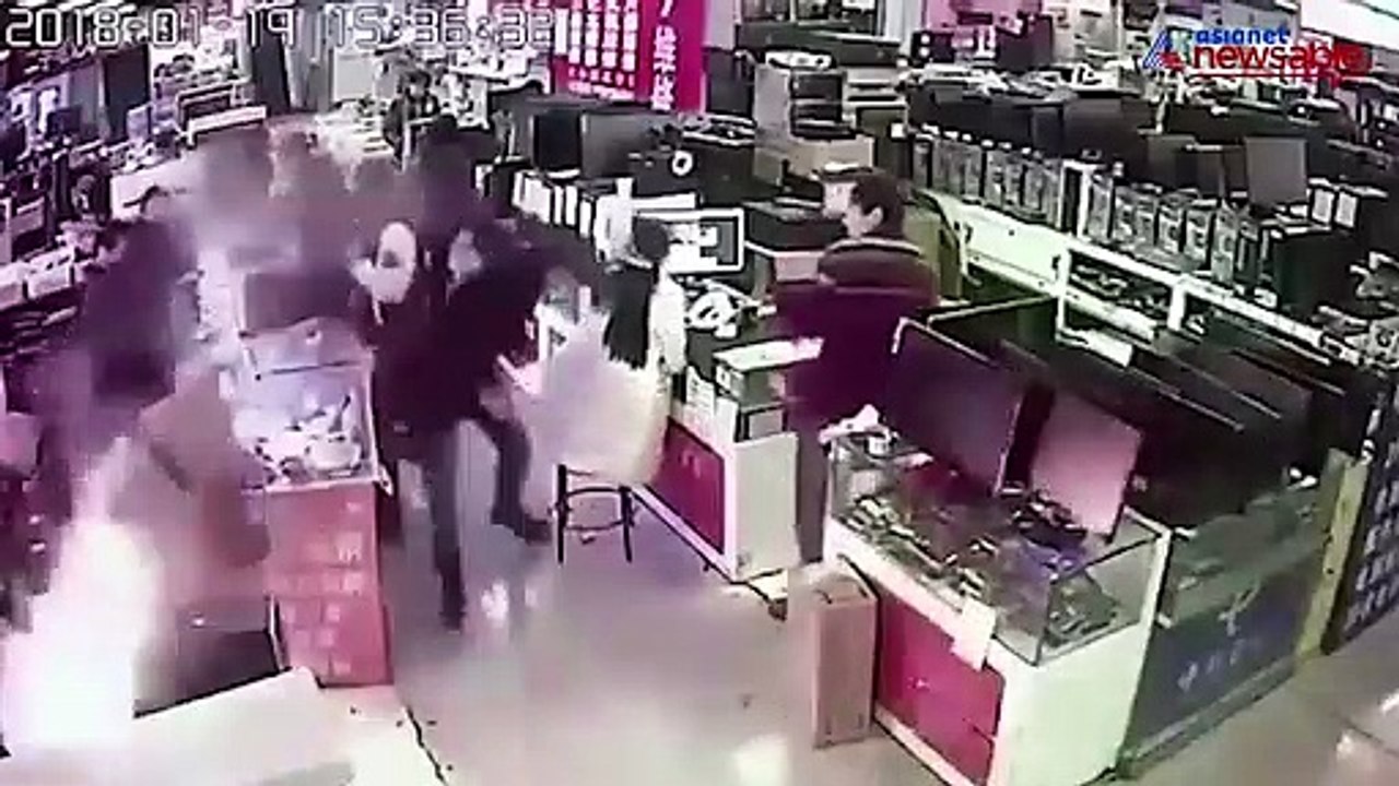 iPhone explodes into man's face as he decides to bite it