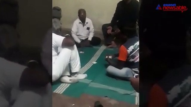 Doctors, nurses prefer playing cards over attending patients at government hospital