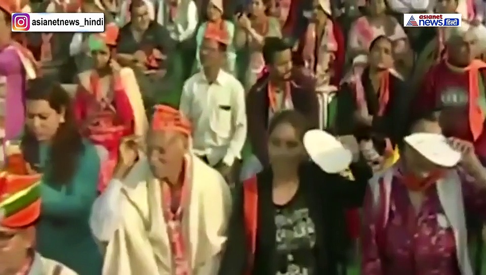 दिल्ली को दोष नहीं दिशा देने वाली सरकार चाहिए: मोदी