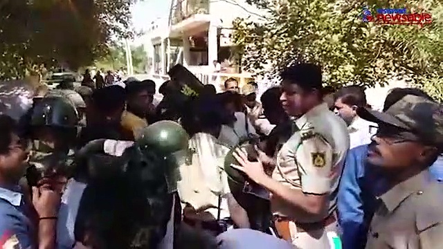 VIDEO Leopard barges inside a house in Karnataka, captured after six hours