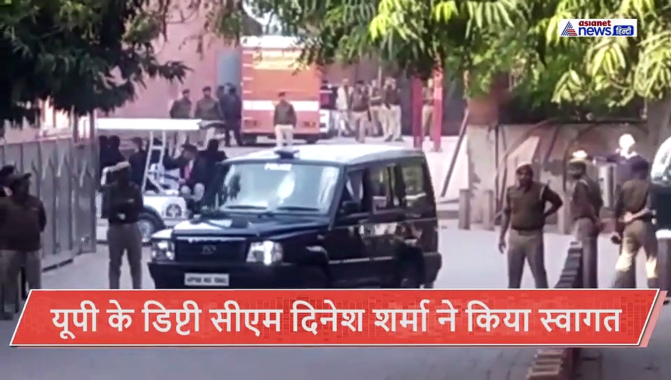 ताज के दीदार के लिए पहुंचे इस देश के राष्ट्रपति... हाथ जोड़ बेटी के साथ ऐसे खिंचवाई फोटो