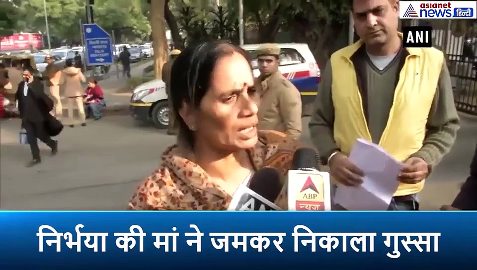 7 साल से संघर्ष कर रही मां ने कहा हमारी बेटी तो चली गई, क्या सरकार उसको वापस ला  सकती है ?