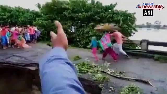 Bridge in Bihar collapses due to floods, kills 3 people