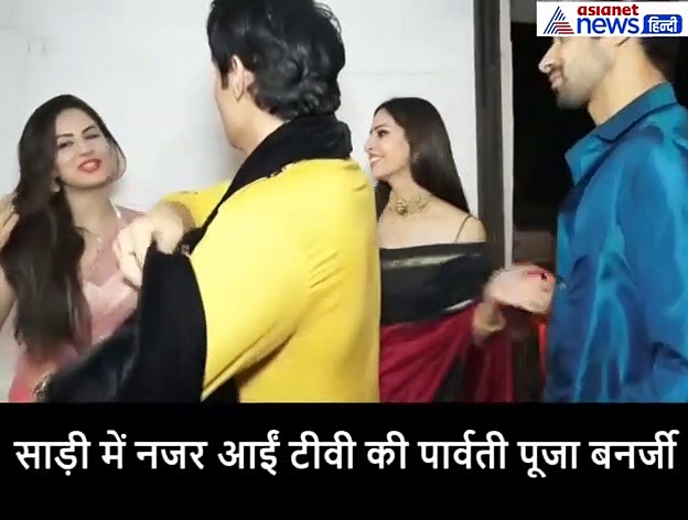 दिवाली पार्टी में ट्रांसपेरेंट साड़ी में पहुंची ये TV एक्ट्रेस, एकता कपूर समेत ये स्टार्स भी दिखे