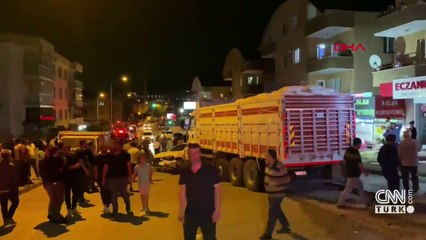 Kamyon 9 aracı biçti! O anlar kamerada...