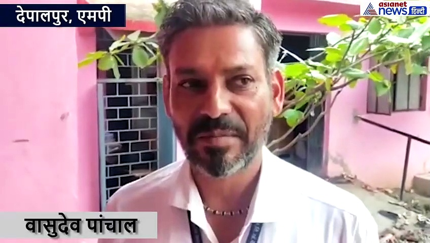 स्कूल का प्यून 23 साल से पढ़ा रहा संस्कृत, बच्चों ने दिया 100 फीसदी रिजल्ट