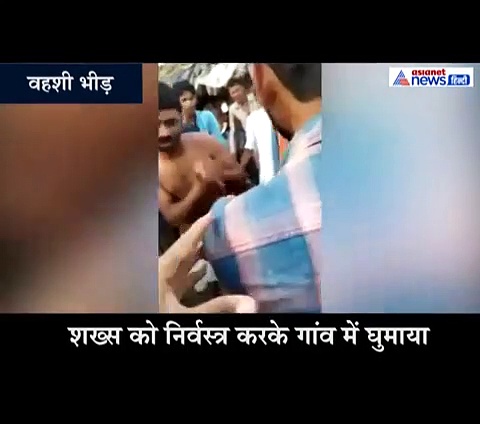 किसी अजनबी को बाइक पर लिफ्ट देने पर गांववालों का टूटा कहर