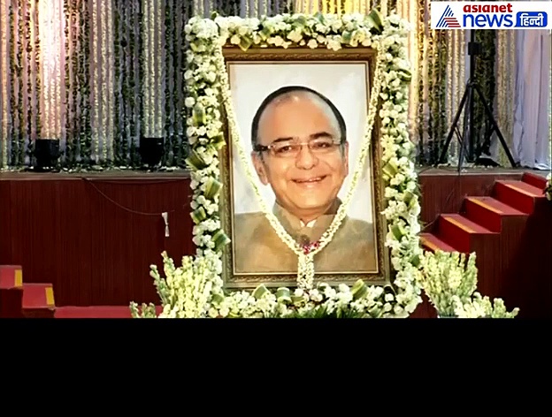 वीडियो: मोदी ने कहा, मित्र के अंतिम दर्शन भी नहीं कर पाया, ये बोझ हमेशा बना रहेगा