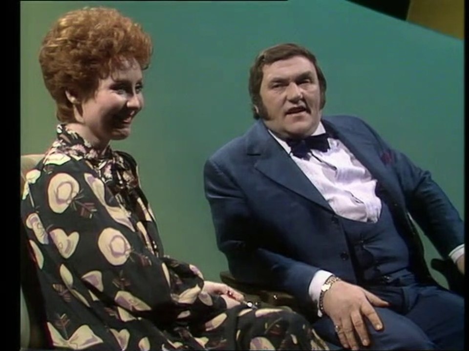 Dawson and Friends (1977) S01E03 - Les Dawson / Roy Barraclough / Lulu ...