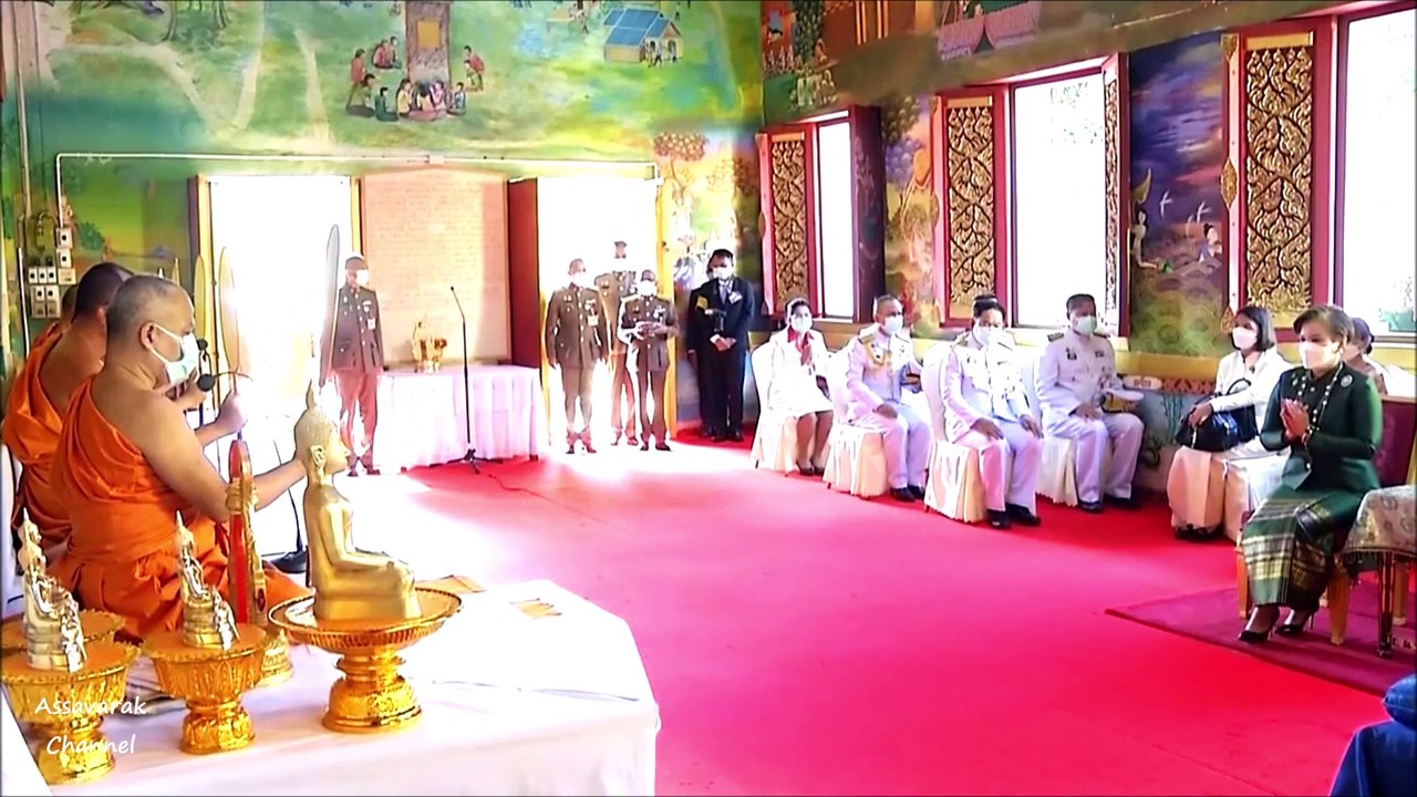 พระองค์เจ้าโสมสวลี กรมหมื่นสุทธนารีนาถ ผู้แทนพระองค์บำเพ็ญพระกุศลถวายผ้าพระกฐิน ณ วัดเจดีย์ ชัยภูมิ