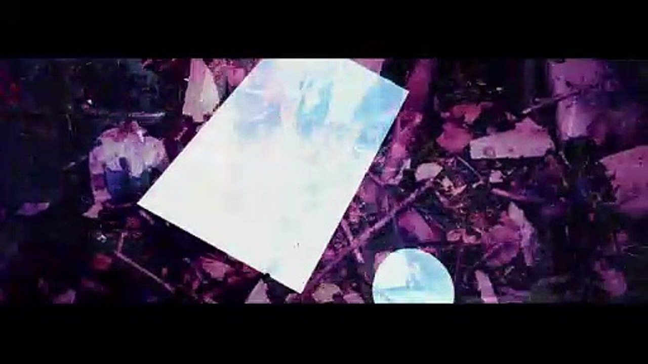 Two mutants - Mirror Of Wave (Official Music Video)