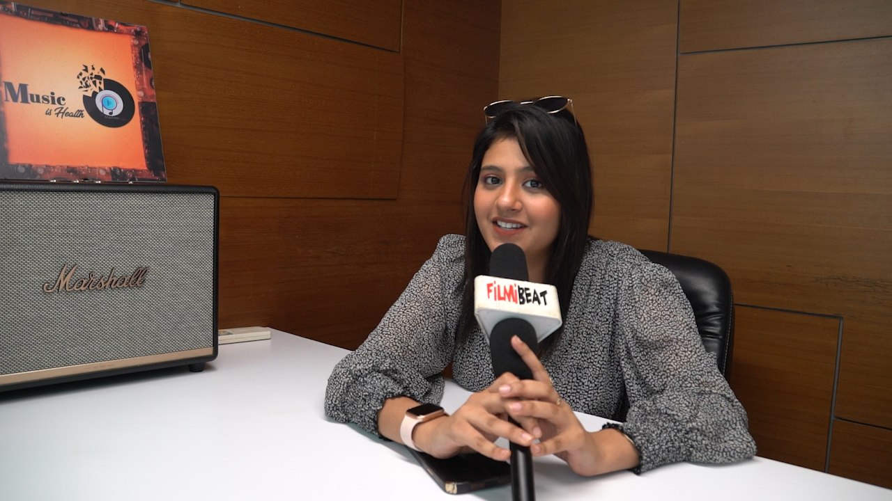 All my First with Anjali Arora Fun Segment, first kiss, first Audition, first boyfriend & more