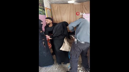 Canlı bomba iki kadın yakalandı
