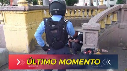 ¡Con puñal, hieren a hombre en el céntrico Parque Herrera!