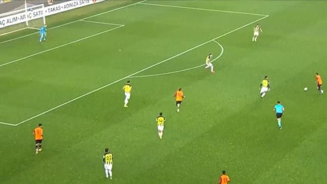 Gençlerin derbisinde kazanan Galatasaray! Herkes Fenerbahçe'nin yediği golü konuşuyor