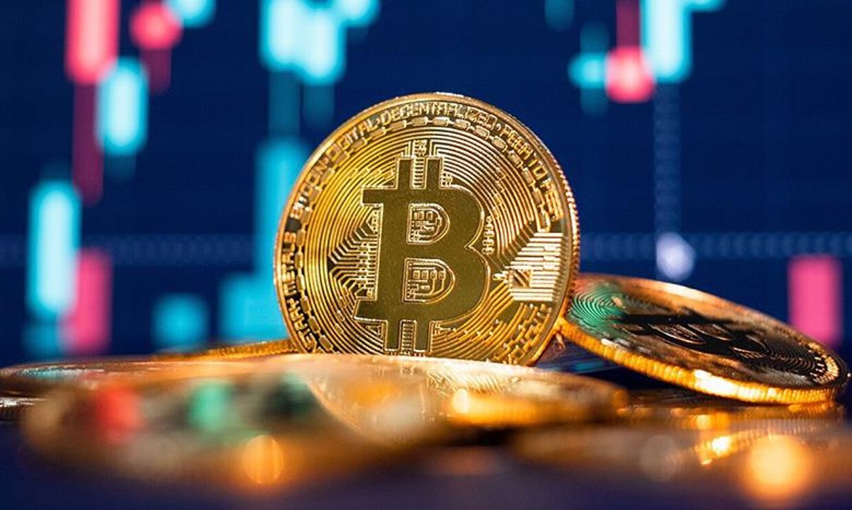 انهيار عملة بيتكوين