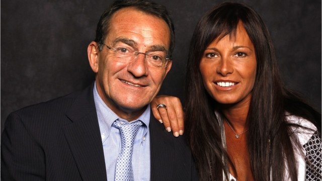 FEMME ACTUELLE - Mort de Jean-Pierre Pernaut : les confidences de Nathalie Marquay sur le lieu d’inhumation de son mari