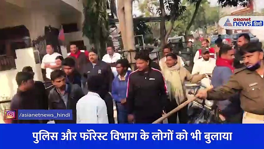 Video: मेरठ के एक घर में घुस तेंदुए ने मचाया आतंक... लॉबी में जाकर सो गया, 3 घंटे बाद भी नहीं निकला बाहर