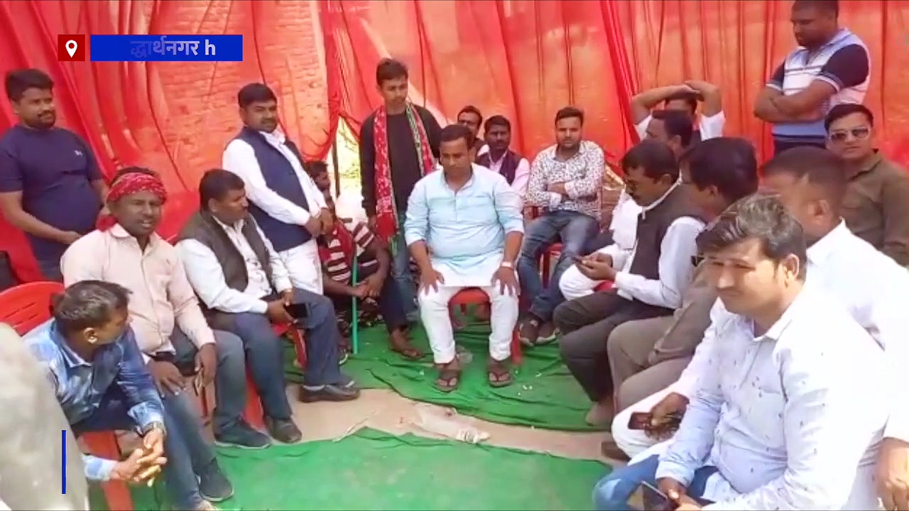 बीते 24 घंटे से स्ट्रांग रूम के बाहर निगरानी कर रहे सपा विधायक, प्रशासनिक अफसरों पर लगाया बड़ा आरोप