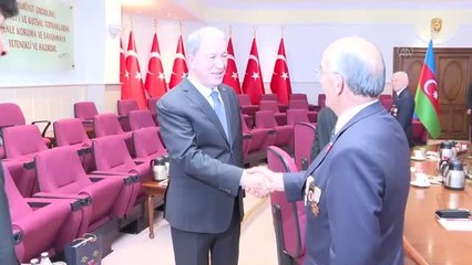 Bakan Akar, Azerbaycanlı gazi askerlerle bir araya geldi