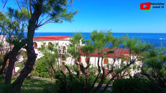 Basque Country | Guéthary a cool village | Euskadi 24 Television