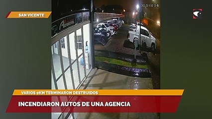Incendiaron autos de una agencia
