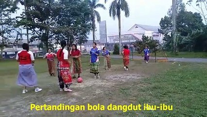 Pertandingan Joget Bola dangdut