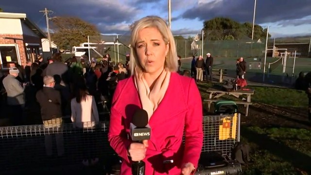 Jobs and wages are dominating the last day's of the Federal Election campaign.... following the release of the jobs figures.